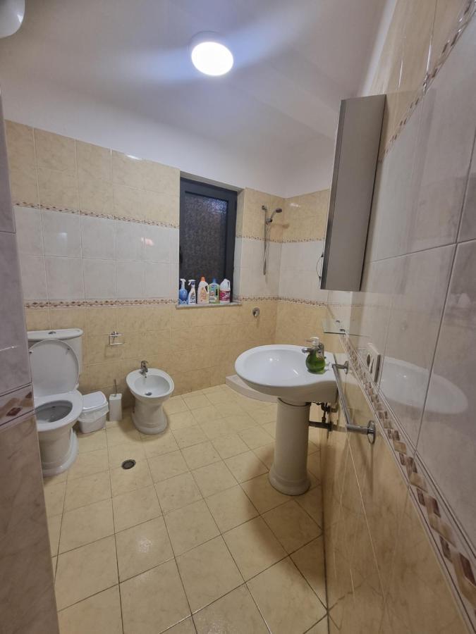 #Beautiful New Apartment,Studio- Close Tirana City Center ภายนอก รูปภาพ