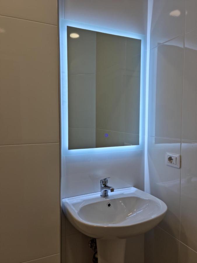 #Beautiful New Apartment,Studio- Close Tirana City Center ภายนอก รูปภาพ